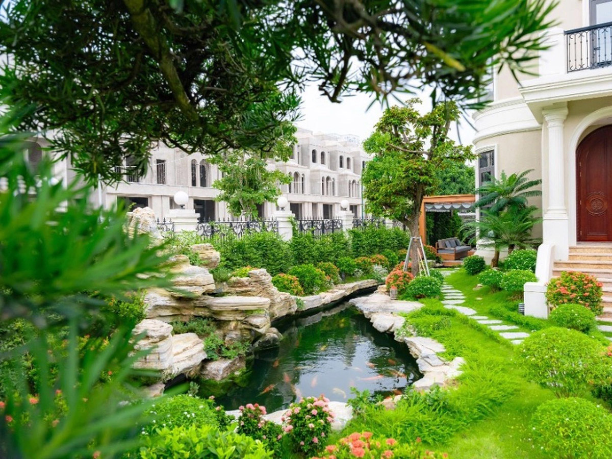 Biệt thự cao cấp tại khu đô thị Ciputra Tây Hồ gần công viên